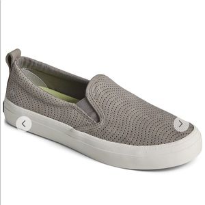 Women's SPERRY Crest Twin Gore Leather Wave Perforated Sneaker